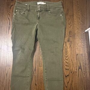 Torrid Jean jegging style pants.